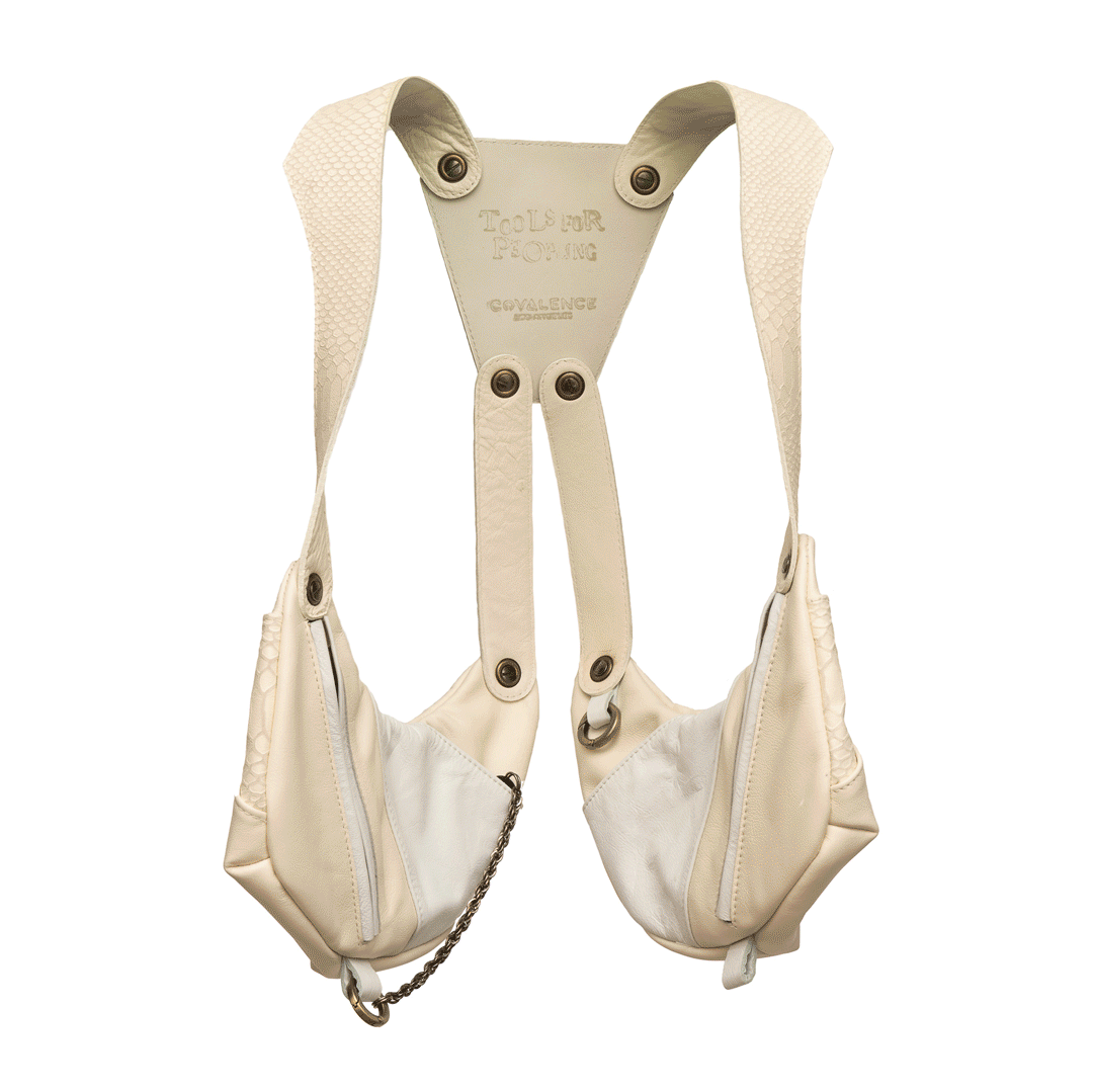 white cobra balance bag 4.0 contrast leather, gif